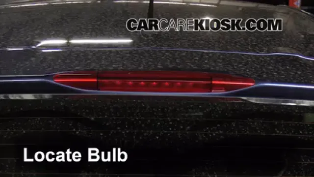 2012 Subaru Impreza 2.0L 4 Cyl. Wagon Luces Luz de freno central (reemplazar foco)